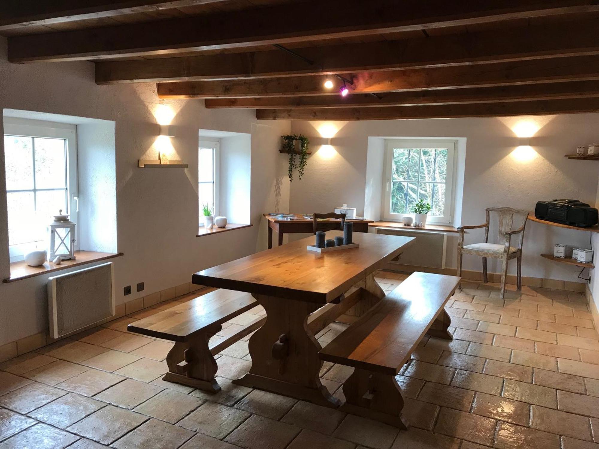 Ferme De Chenezeau - 15 Personnes , 7 Chambres Gérardmer Kültér fotó