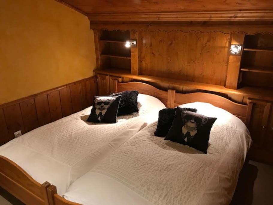 Ferme De Chenezeau - 15 Personnes , 7 Chambres Gérardmer Kültér fotó