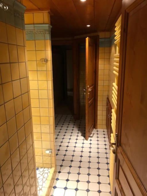 Ferme De Chenezeau - 15 Personnes , 7 Chambres Gérardmer Kültér fotó